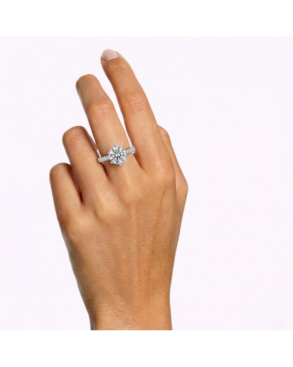 Bague Solitaire "Éclat d'Éternité"